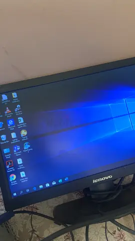 (URGENT SALE!!) Lenovo Thinkvision Monitor