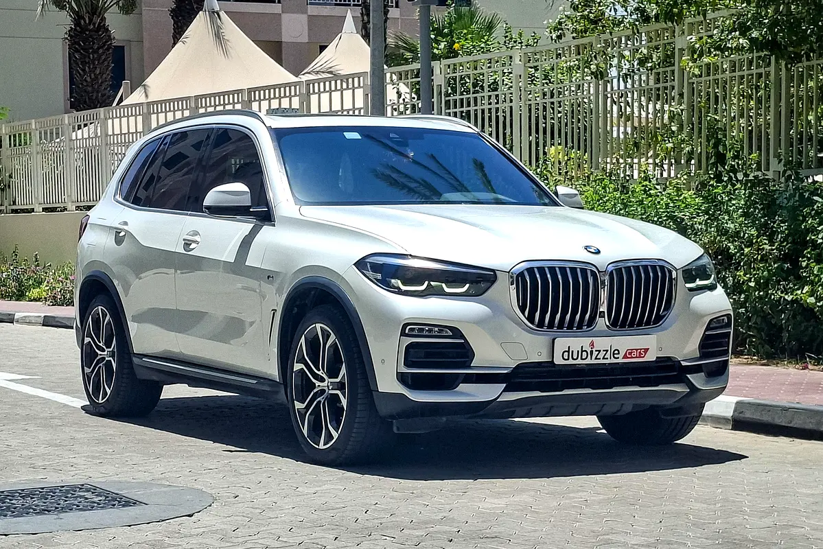 BMW X5 2021 — photo 1 of 14