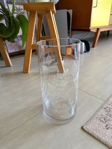 Tall Clear Glass Vase for flowers with Etched Leaf Design