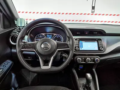 2019 Nissan KICKS 照片 10
