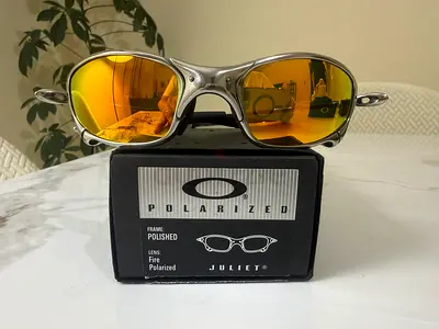 Oakley Juliet Polished frame with Fire Iridium Polarized lens
