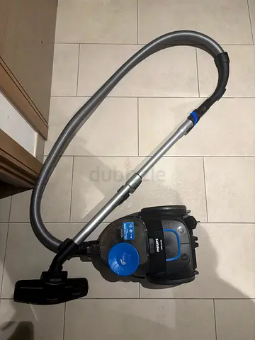 Philips PowerLife Bagged Vacuum Cleaner - Perfect Condition