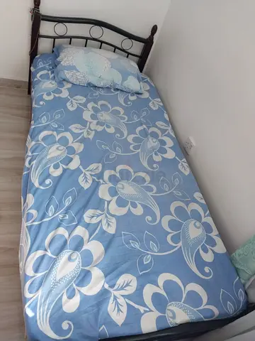 Relocation Sale! Good Condition bed frame single size