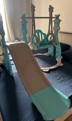 Kids indoor slide with climbing steps - good condition