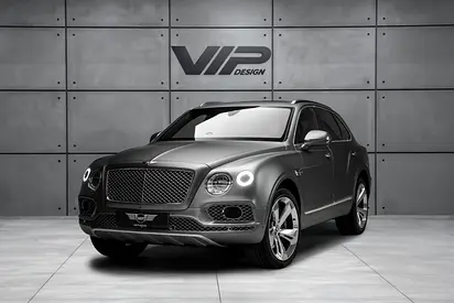 Bentley Bentayga v8 full service history