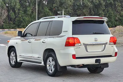 2011 Toyota LAND CRUISER 照片 5