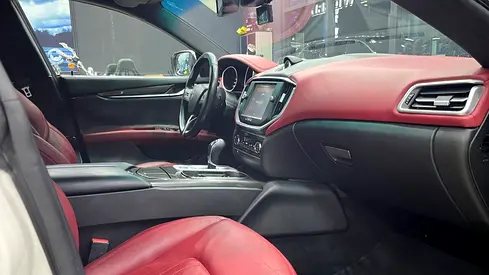2015 Maserati GHIBLI photo 15