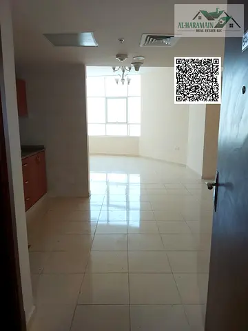 One Bedroom For Rent Orient Towers 30000/- only with parking Sea view