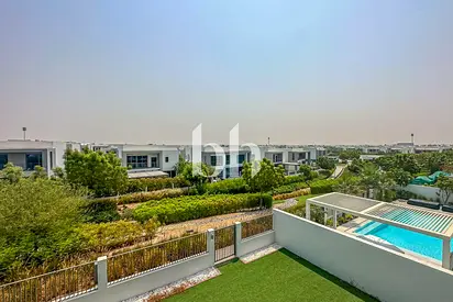 Exclusive | Greenbelt Backing | Premium Unit