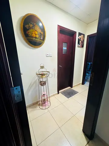Fully furnished 2 bed room flat for rent for two months ( July 3 to August 30th )