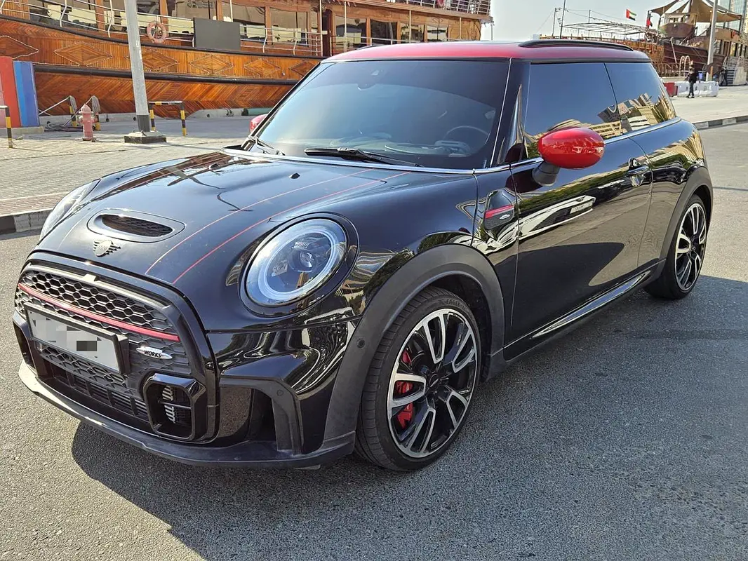 MINI Cooper 2024 — photo 1 of 4