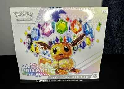 Pokemon Prismatic evolution ETB