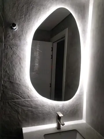 neon light effect mirror