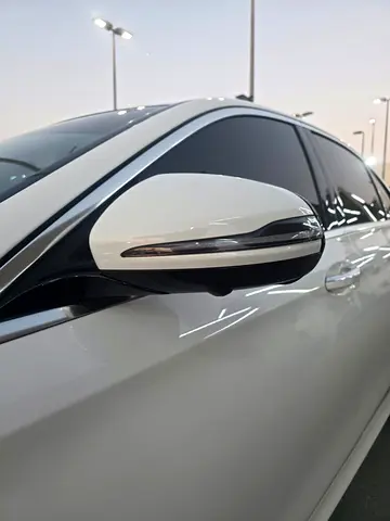 2019 Mercedes-BENZ E-CLASS photo 5