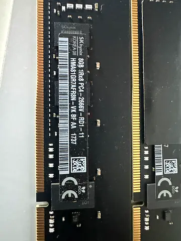 SK Hynix 8GB PC4-2666V Server RAM Module