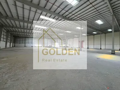 A standard-specification warehouse with 300 kW of electricity and a large area, ideal for large com