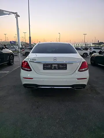 2019 Mercedes-BENZ E-CLASS photo 8