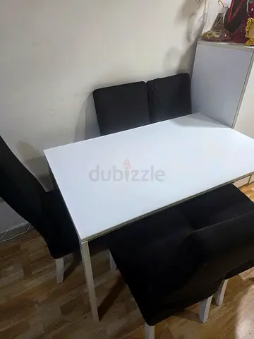 Dinning table