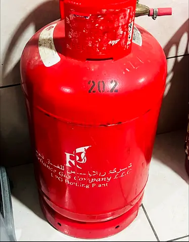 Gas cylinder