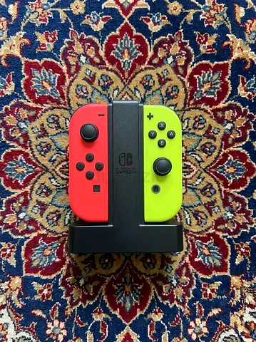 Nintendo switch joycons with charging dock