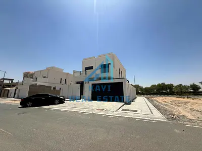 BRAND NEW 4 BHK ALL MASTER ROOMS IN TILAL CITY