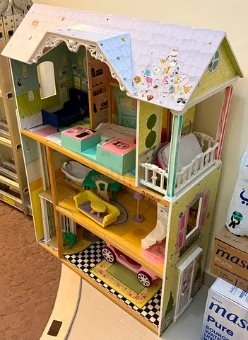 Wooden 3-Storey Dollhouse with Furniture and Car