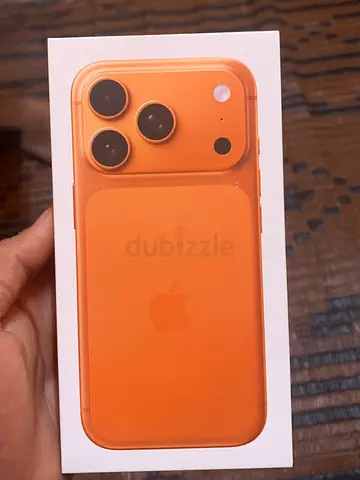 iPhone 17 Pro (orange) Under warranty - 99% Battery, 0 Scratches
