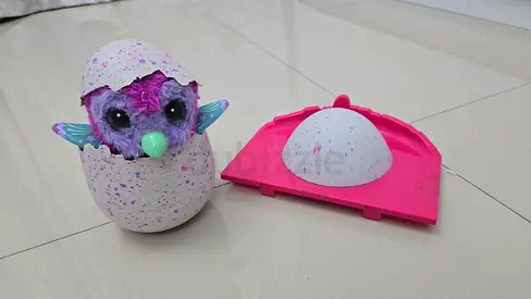 Hatchimals Glittering Garden Penguala interactive toy