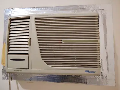 Window Air Conditioner Unit - Used, Working