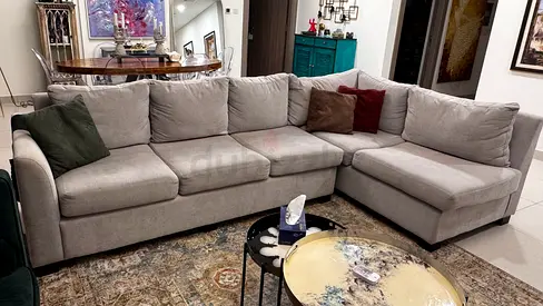 4 Seater L-shaped sofa