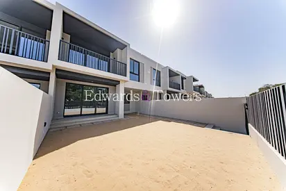 Brand New | 3 BD+M Townhouse| Elevated