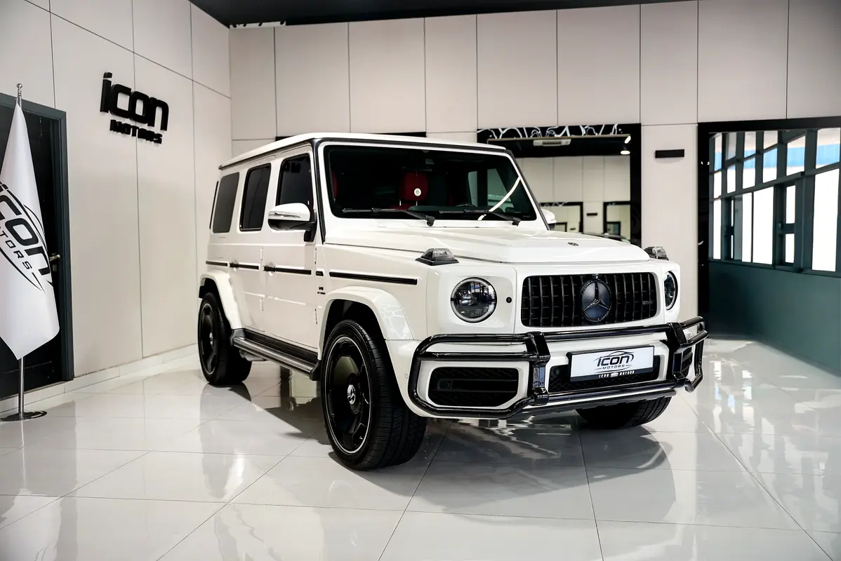 Mercedes-Benz G-Class 2019 — photo 1 of 19