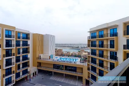 Studio for Rent New Marina - Al Hamra Village - Great Facilities