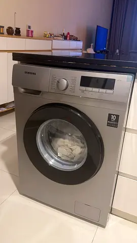 Samsung Front Load Washing Machine - 7kg, Silver, Good Working Condition