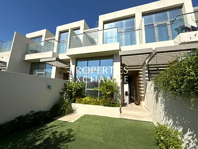 SPACIOUS LAYOUT | PRIVATE GARDEN | PRIME COMMUNITY