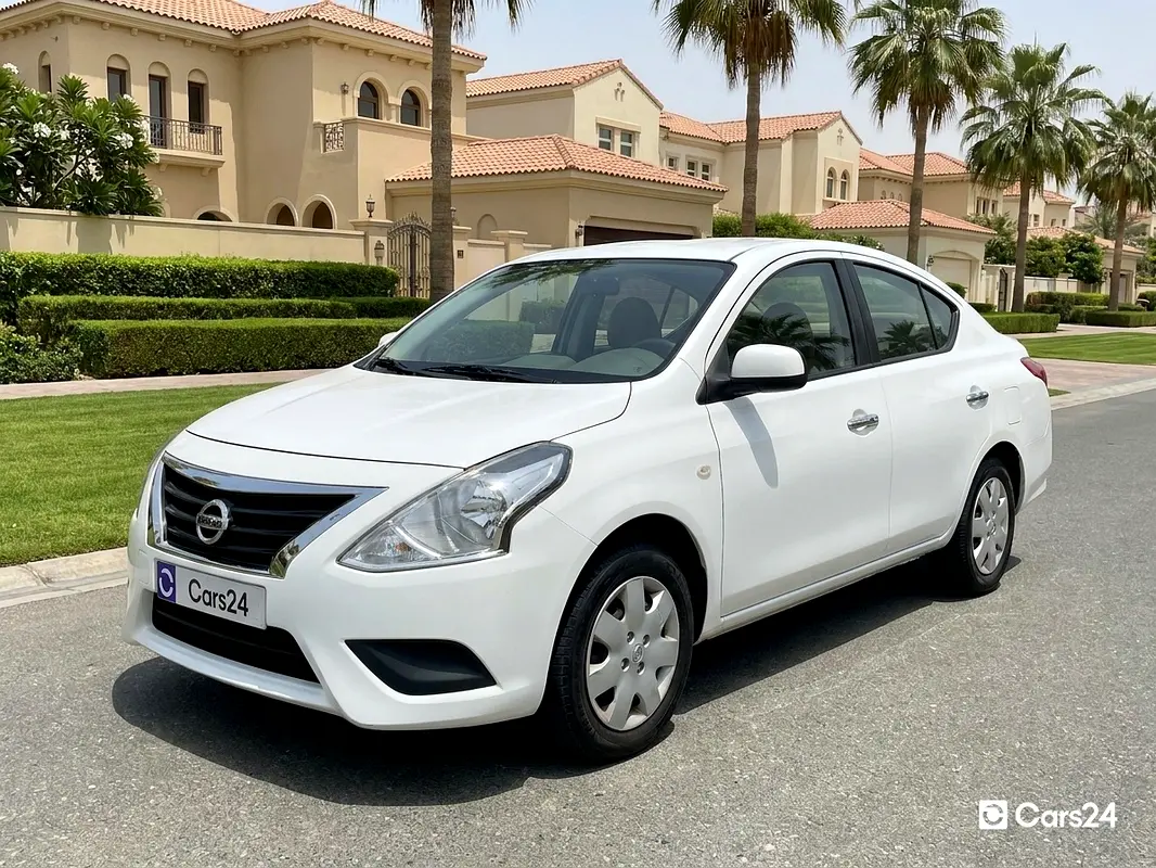 Nissan Sunny 2023 — photo 1 of 13