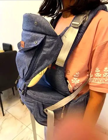 Comfortable Denim Baby Carrier / Front  Hip Carrier, Good Condition