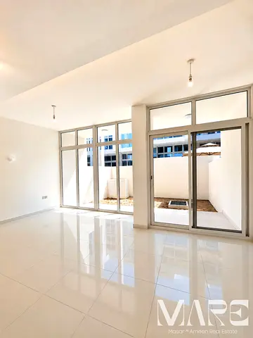 Best Value 3BR Townhouse | VOT | Back-to-Back