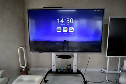 98 Inch Interactive Smart Board / Large Touch Screen Display - Brand New Condition
