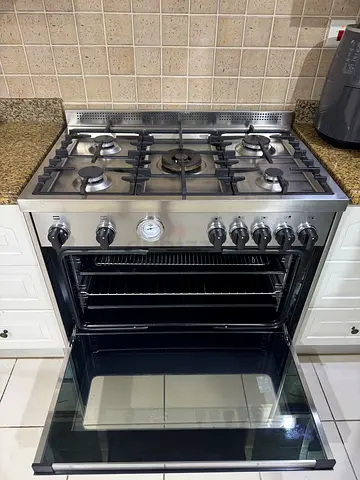 Oven stove