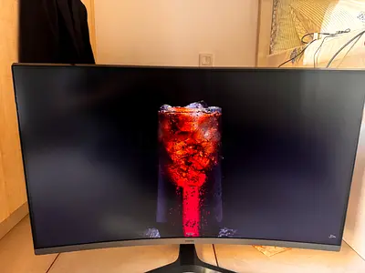 Samsung curved monitor