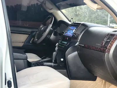2011 Toyota LAND CRUISER 照片 16