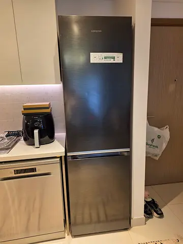 Urgent tall fridge freezer - good working condition