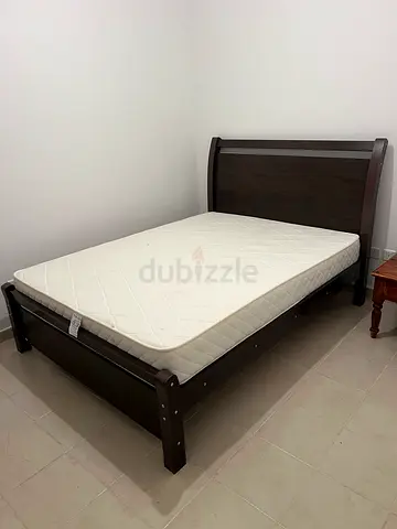 Dark Wood Single Bed Frame with Mattress - like new Condition