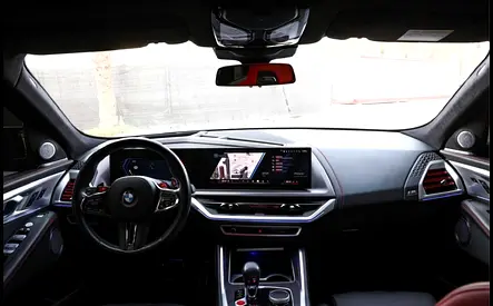 صورة 6 لـ 2024 BMW XM