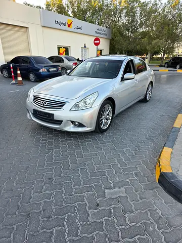 Infiniti G25 S 2014 Model Gcc full option perfect condition just buy and drive