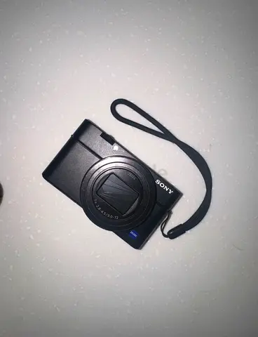 Sony rx100 vii Camera