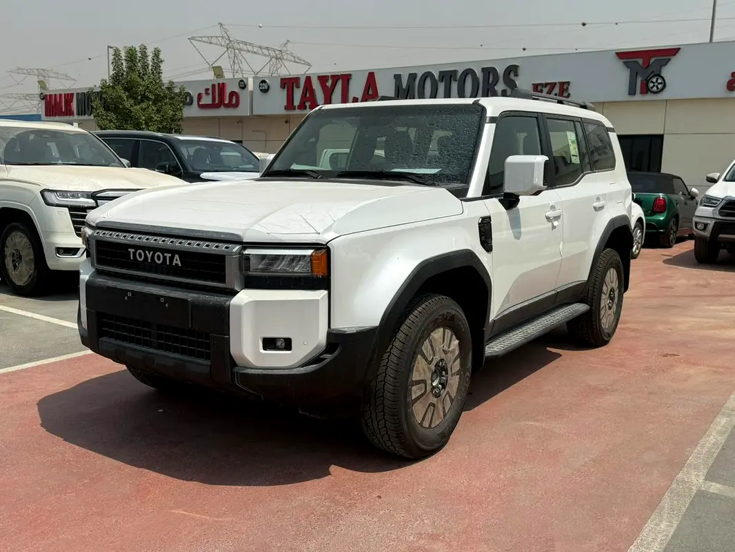 Toyota Prado 2026 — photo 1 of 14