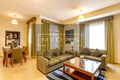 Serviced I Marina and City View I Balcony