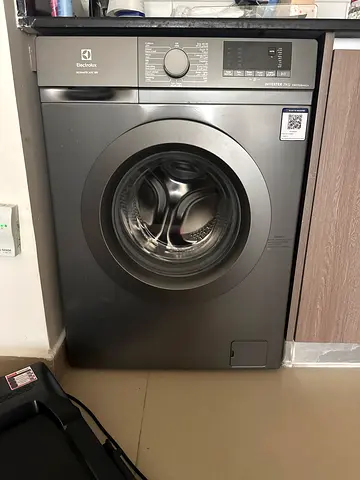 Electrolux front-load washing machine - good condition 7kg
